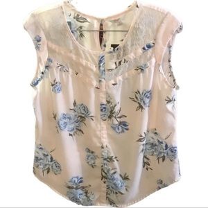 Candies foral sleeveless blouse